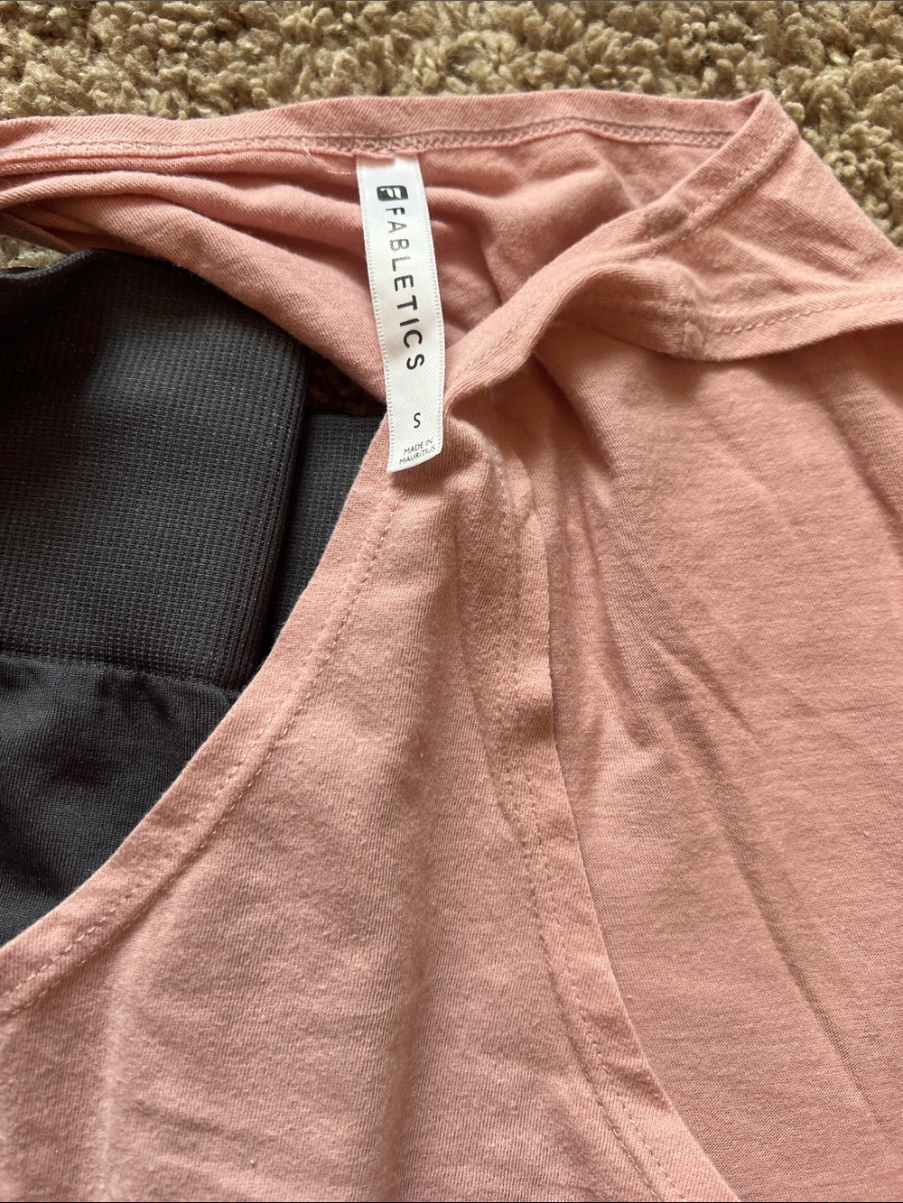 Size Small. Fabletics set. - Picture 4 of 8